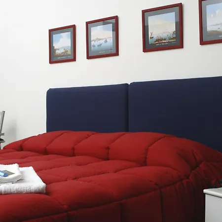 Bed and breakfast Galileo Nápoles