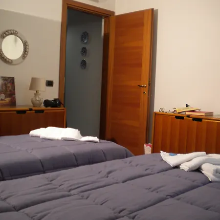 Oda ve Kahvaltı Galileo 4*