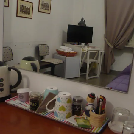 Galileo Oda ve Kahvaltı Napoli