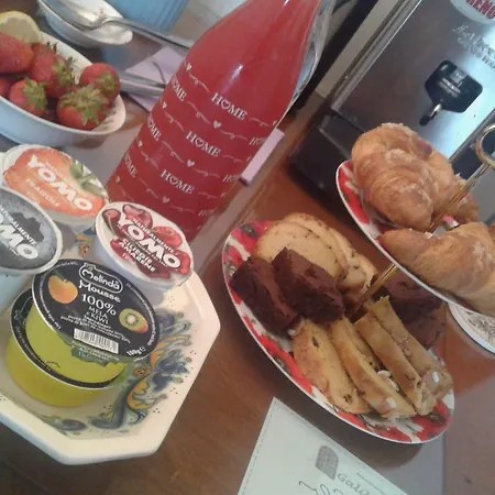 Bed & Breakfast Galileo Naples