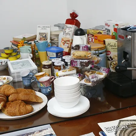 Alojamento de Acomodação e Pequeno-almoço Galileo